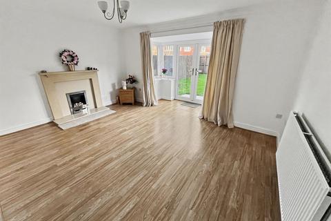 4 bedroom detached house for sale, Newby Close, Bury, BL9