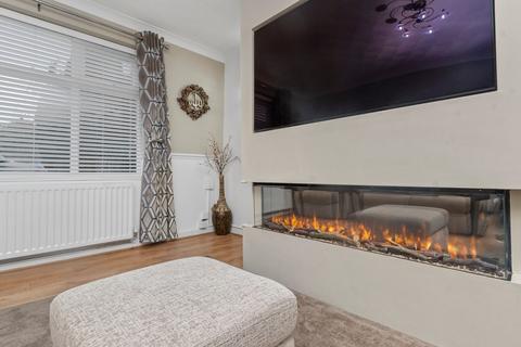 4 bedroom semi-detached house for sale, Bridge Road, Clock Face, WA9