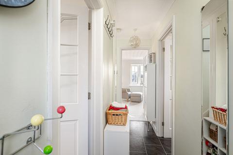 3 bedroom semi-detached house for sale, De Vigier Avenue, Saffron Walden, CB10
