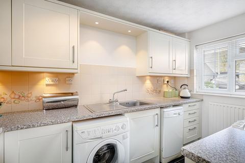 3 bedroom semi-detached house for sale, De Vigier Avenue, Saffron Walden, CB10