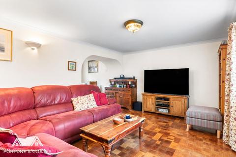 2 bedroom end of terrace house for sale, Joyners Field, Harlow