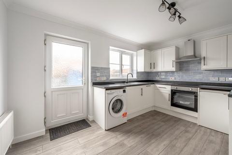 2 bedroom semi-detached house to rent, Willow Court, Sea Palling