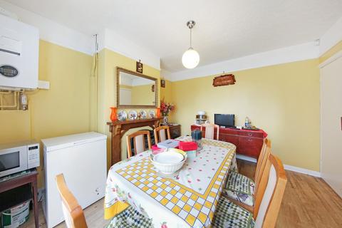 3 bedroom terraced house for sale, Harcourt Road, Thornton Heath, CR7