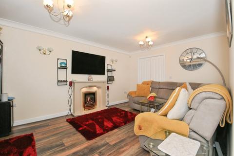 4 bedroom townhouse for sale, Eagle Way, Peterborough PE7