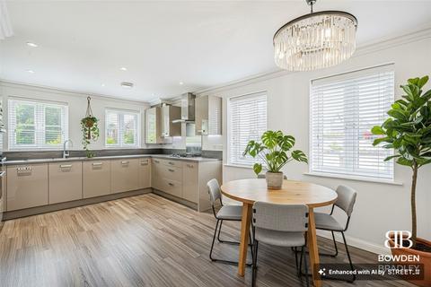 undefined, Elstar Road, Ongar, CM5