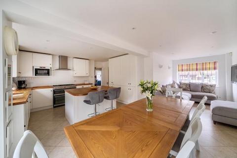 5 bedroom detached house for sale, Windlesham,  Surrey,  GU20