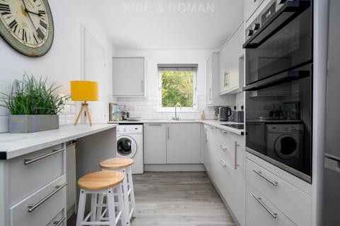 2 bedroom retirement property for sale, West End Lane, Esher KT10