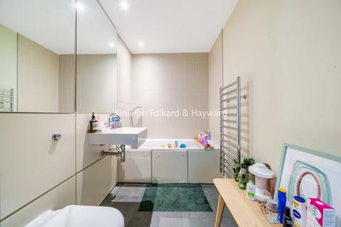 2 bedroom flat to rent, Crouch End Hill, Crouch End, London, N8