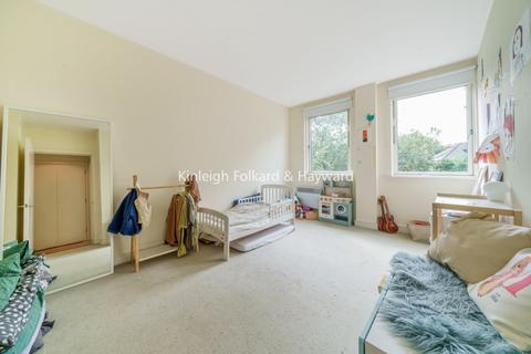 2 bedroom flat to rent, Crouch End Hill, Crouch End, London, N8