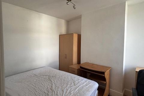 2 bedroom flat to rent, Tewkesbury Street, Cardiff, CF24