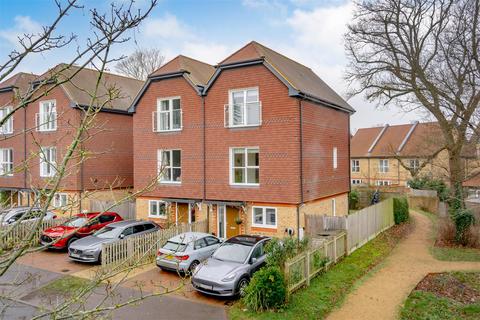 3 bedroom semi-detached house for sale, King Edward Road, Christs Hospital, Horsham