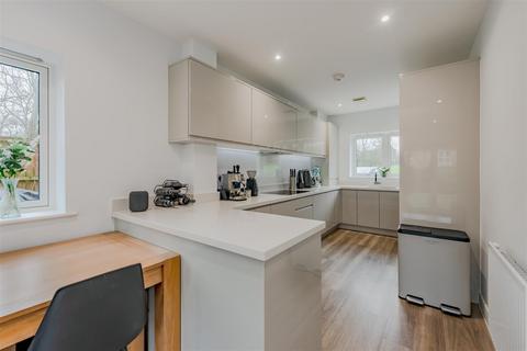 3 bedroom semi-detached house for sale, King Edward Road, Christs Hospital, Horsham