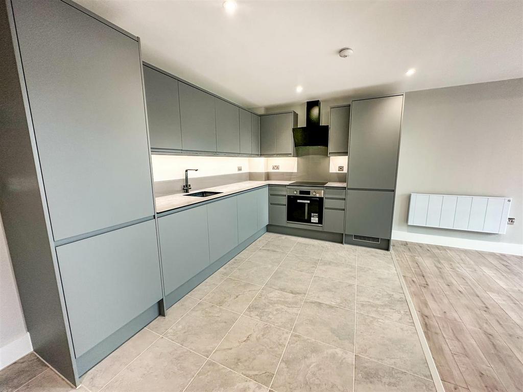 Kitchen Area.jpg