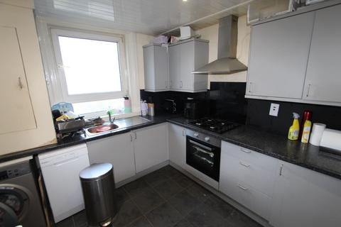 3 bedroom flat for sale, Johnstone PA5