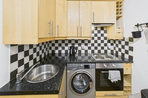 1 bedroom flat to rent, Dalgety Avenue, Meadowbank, Edinburgh, EH7