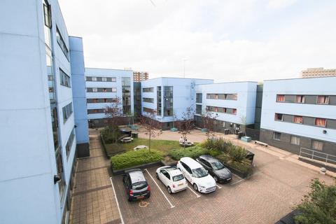 4 bedroom house to rent, Byron Street Mews, City Centre NE2