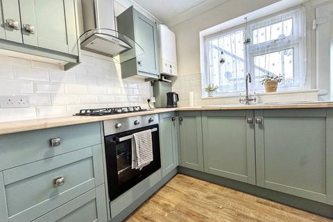 undefined, Lon Y Cyll, Pensarn, Conwy, LL22 7RW