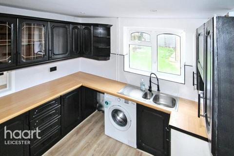 undefined, Shackerdale Road, Leicester