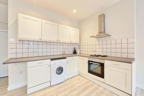 1 bedroom apartment to rent, Earlsfield Road, Wandsworth, SW18