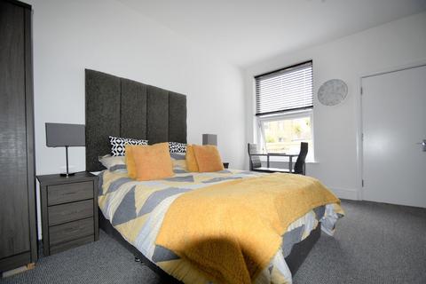 1 bedroom flat to rent, Pier Street, Ventnor