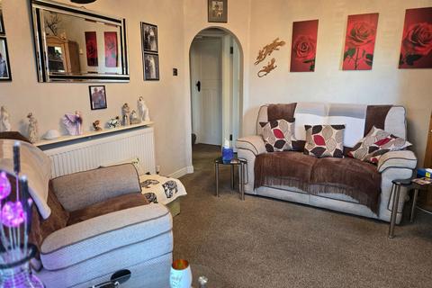 3 bedroom semi-detached bungalow for sale, Landseer Avenue, Skegness PE24