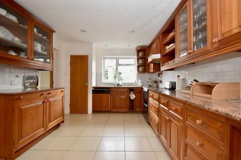 3 bedroom detached bungalow for sale, Paddock Close, Benson OX10