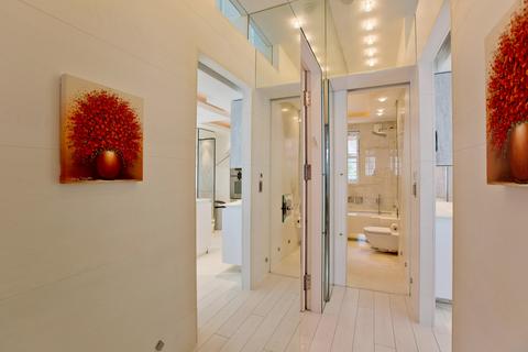 3 bedroom apartment to rent, Lindfield Gardens, Hampstead, London, NW3
