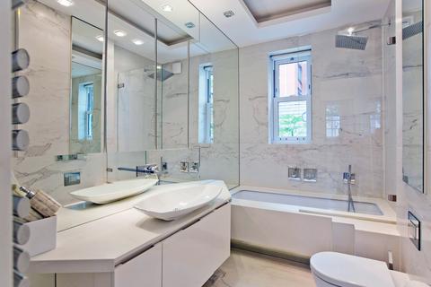 3 bedroom apartment to rent, Lindfield Gardens, Hampstead, London, NW3