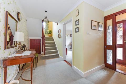 5 bedroom detached house for sale, Kidmore Lane, Denmead