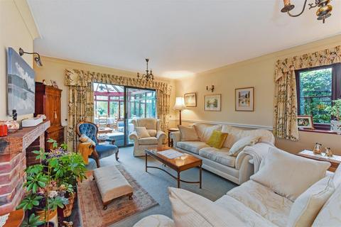 5 bedroom detached house for sale, Kidmore Lane, Denmead