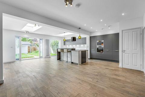 4 bedroom house to rent, Rothesay Avenue, Richmond TW10