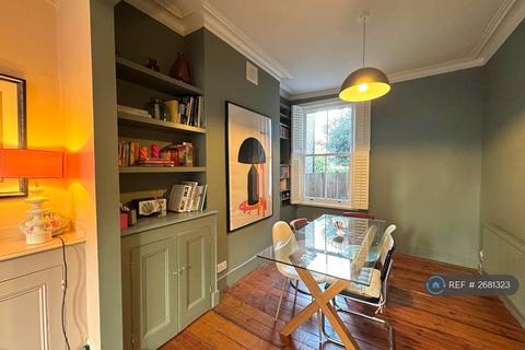 4 bedroom terraced house to rent, Hargwyne Street, London, SW9