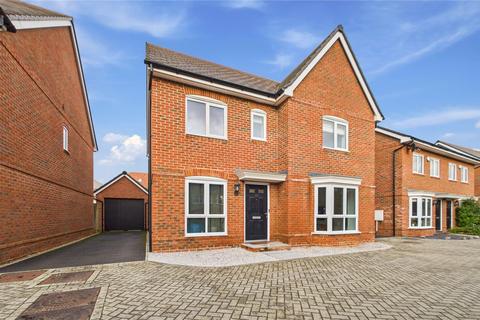 4 bedroom detached house for sale - Fingal Crescent, Spencers Wood, Reading, Berkshire, RG7