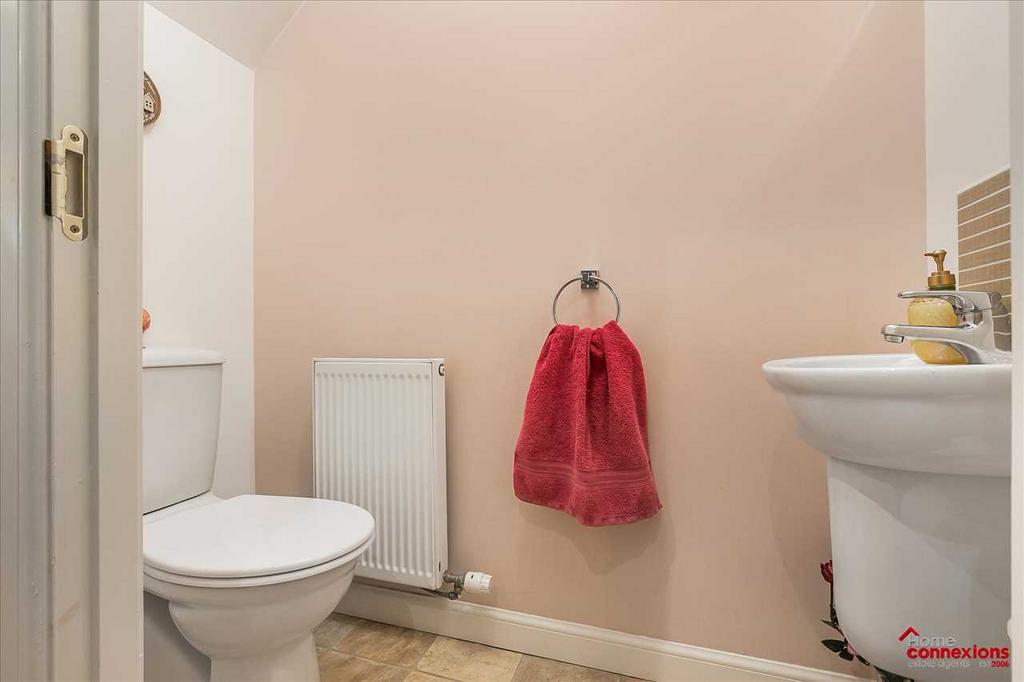 Lower Level WC