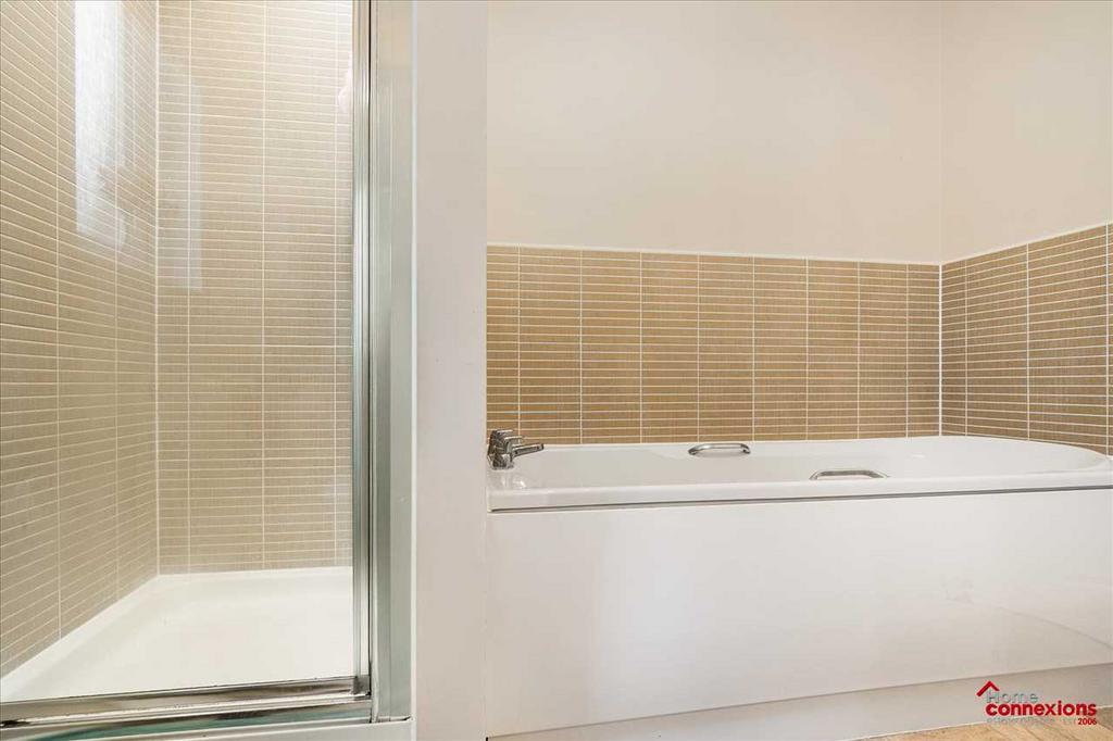 Bathroom (2)