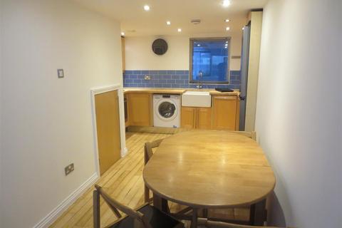 2 bedroom apartment to rent, Express Buildings, Northern Quarter