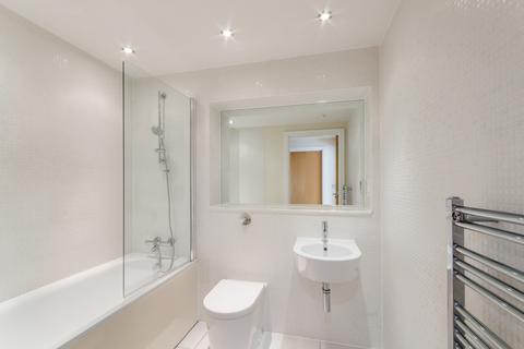 1 bedroom flat to rent, Cobalt Point, Lantern's Court, 38 Millharbour, Canary Wharf, London, E14