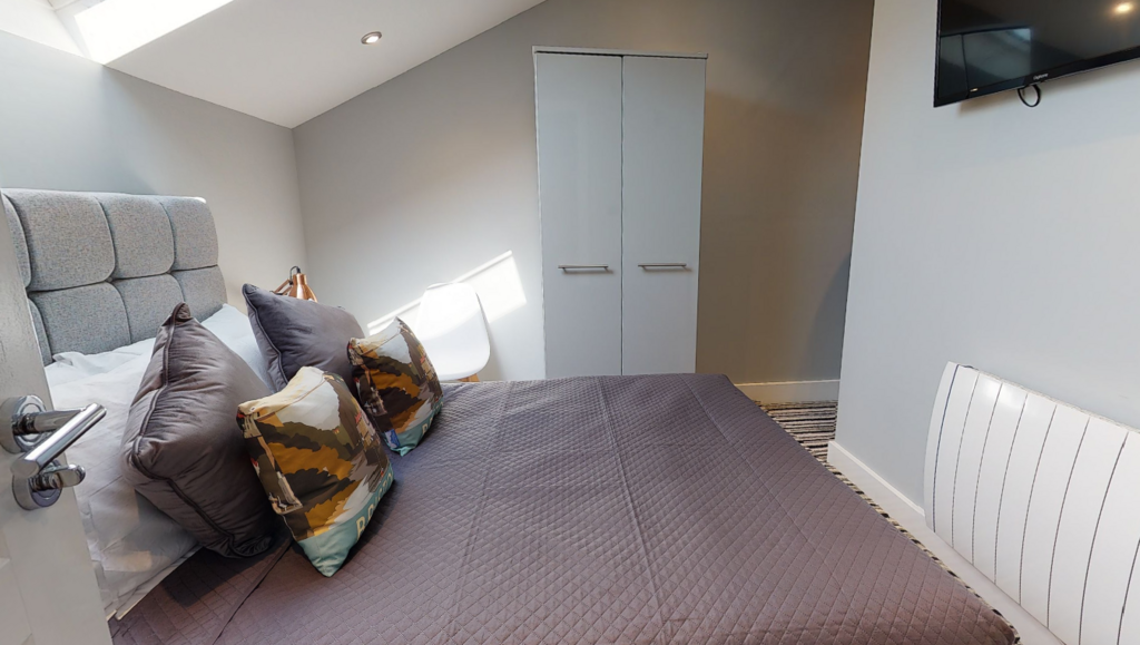 TP 25 EXCEL roomy
