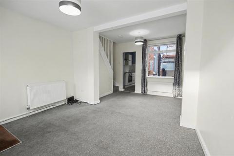 3 bedroom terraced house to rent, Jury Street, Great Yarmouth NR30