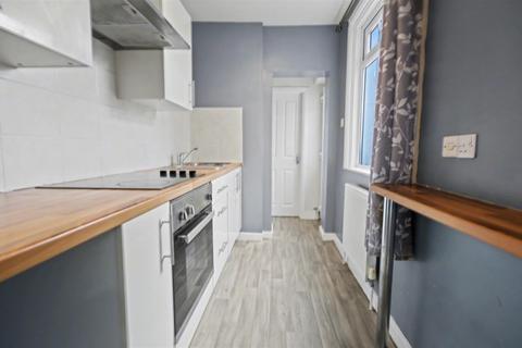 3 bedroom terraced house to rent, Jury Street, Great Yarmouth NR30