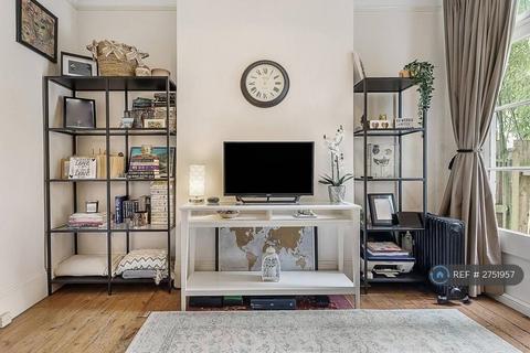 1 bedroom flat to rent, London, London, SW11