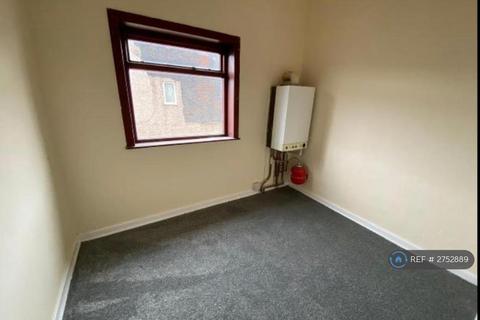 2 bedroom terraced house to rent, Oxford Street, Leigh, WN7