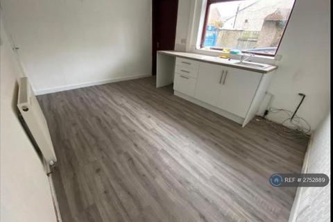 2 bedroom terraced house to rent, Oxford Street, Leigh, WN7
