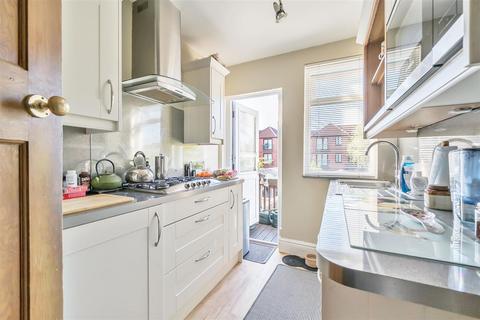 3 bedroom end of terrace house for sale, Westleigh Park, Hengrove, Bristol