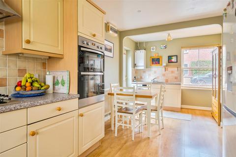 undefined, Teasel Close, Devizes, SN10