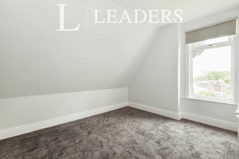 1 bedroom flat to rent, Woodlands Avenue, RH1