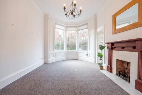 2 bedroom apartment to rent, Hector Road, Shawlands, Glasgow, G41 3QD