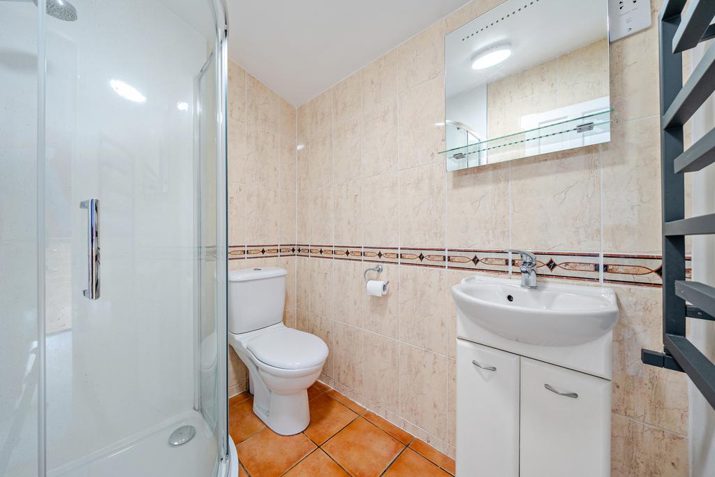 Ensuite Shower Room