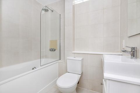 2 bedroom flat to rent, Melbourne Yard, Crystal Palace, London, SE19