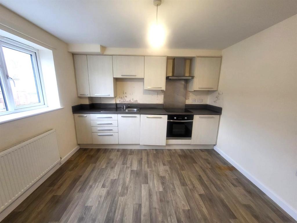 Open Plan Kitchen/ Diner Pic 3